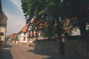 Heuchelheim-Klingen (c) Peter J. Feldmann